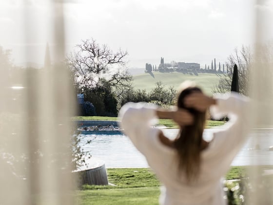 Spring in Val d'Orcia: Nature, Flavors, and Adventure